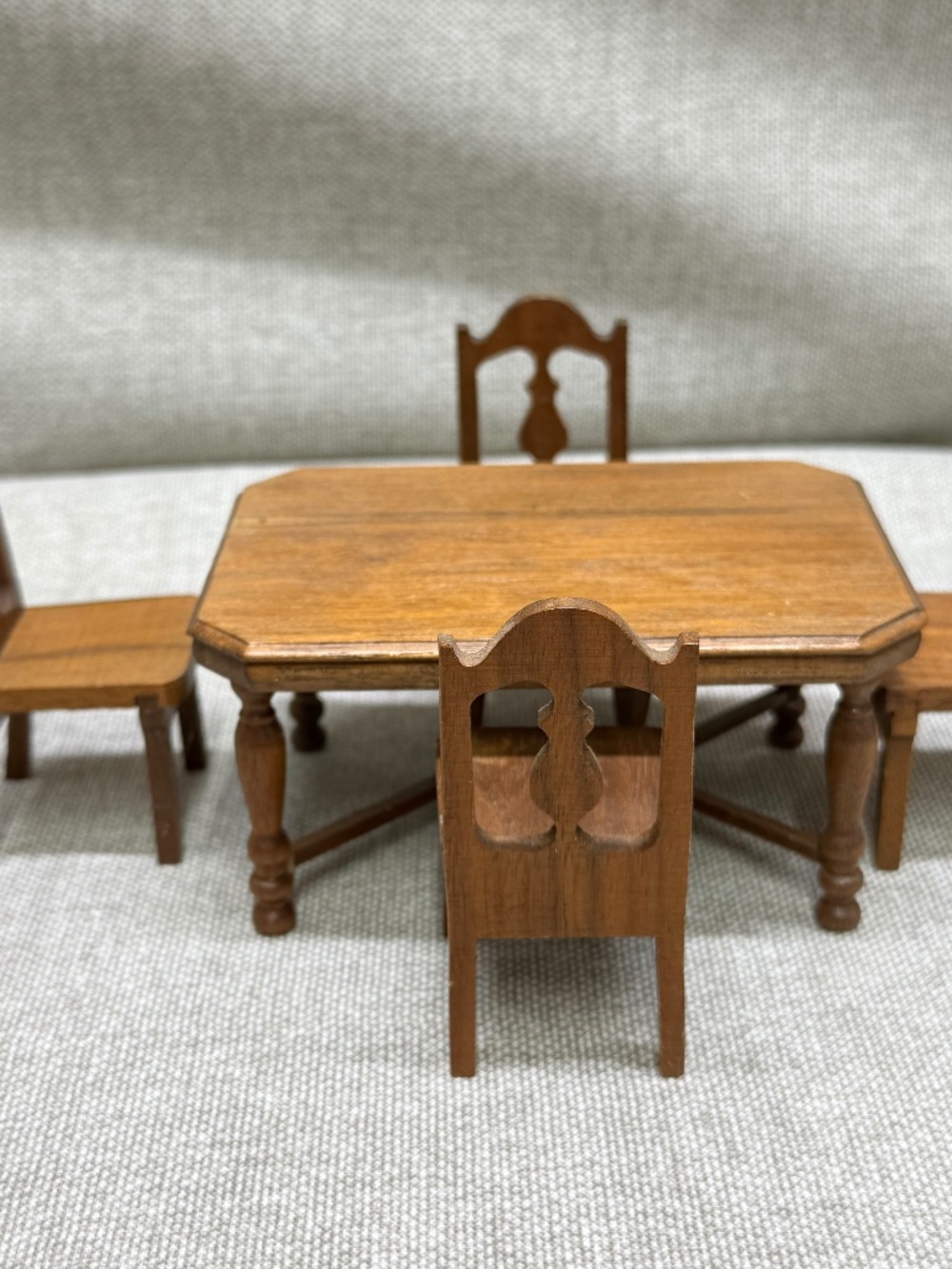 Vintage 1940s Strombecker Dollhouse Wood Furniture Dining Table and 4 Chairs
